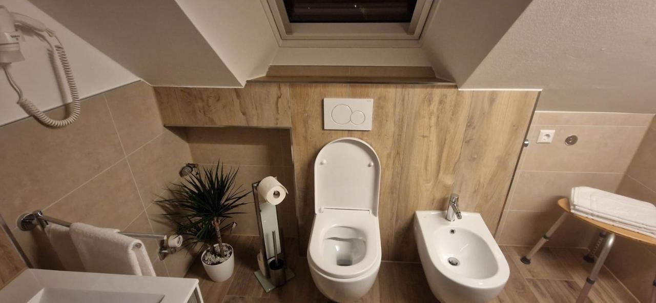 Renatas Ferienwohnung Sasbachwalden Esterno foto