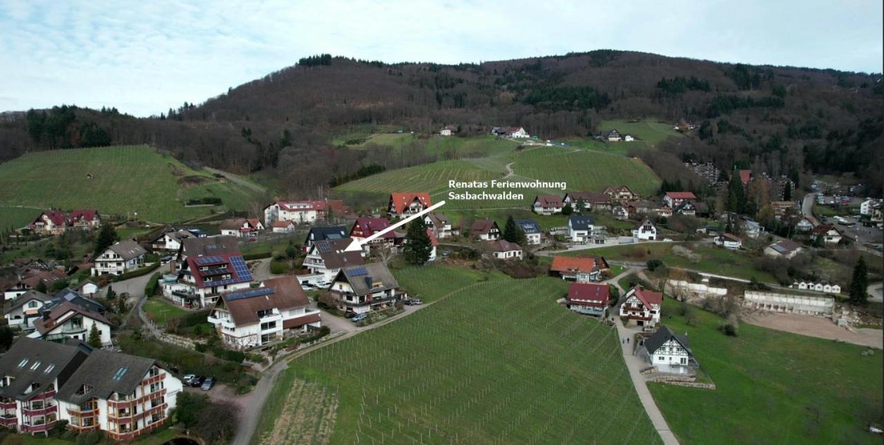Renatas Ferienwohnung Sasbachwalden Esterno foto